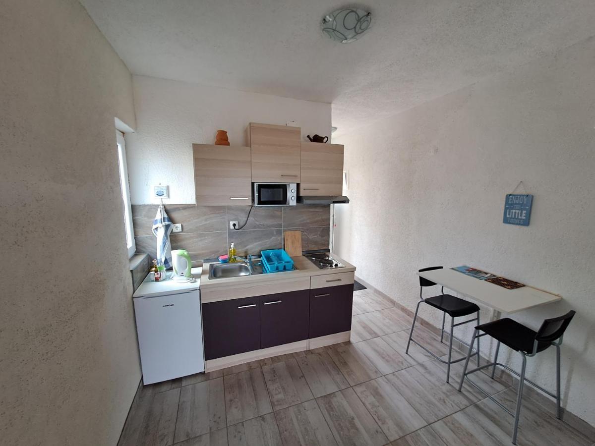 Benjak Apartments Hvar Town Exterior photo