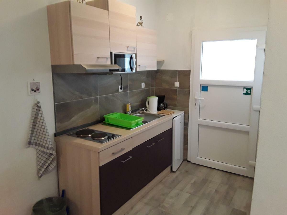 Benjak Apartments Hvar Town Exterior photo